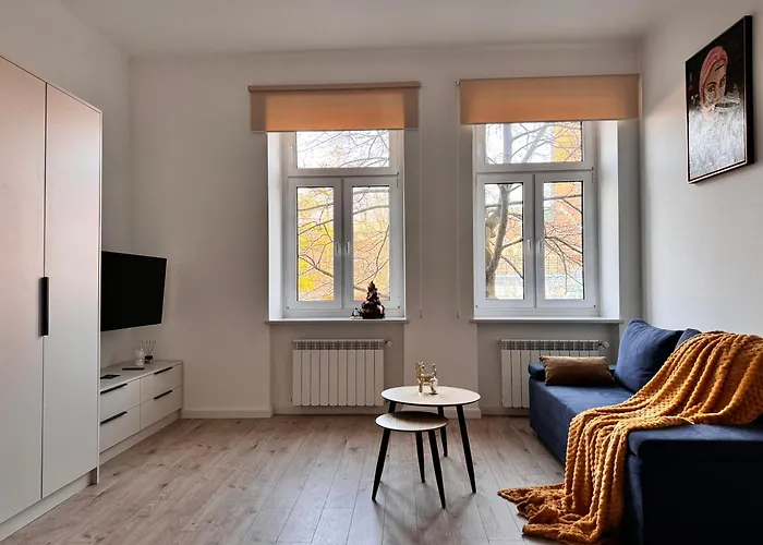 Old Town Next To Main Station 아파트 *