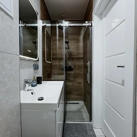 Old Town Next To Main Station קרקוב