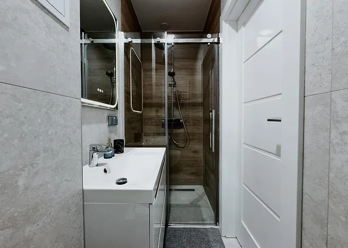 Old Town Next To Main Station קרקוב