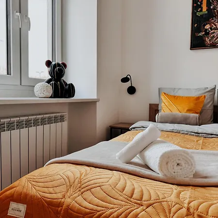 Old Town Next To Main Station كراكوفيا